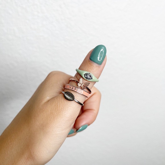 Pura Vida Jewelry - Pura Vida Ring Stack Set Wave Butterfly Happy Shell Boho Jewelry Size 7
